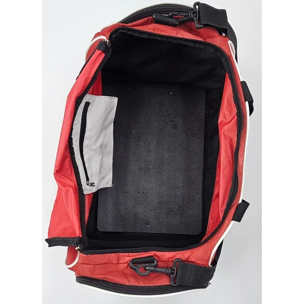 Nike Red Large Sports Duffle Bag, Vintage,Y2K  Approximately 21